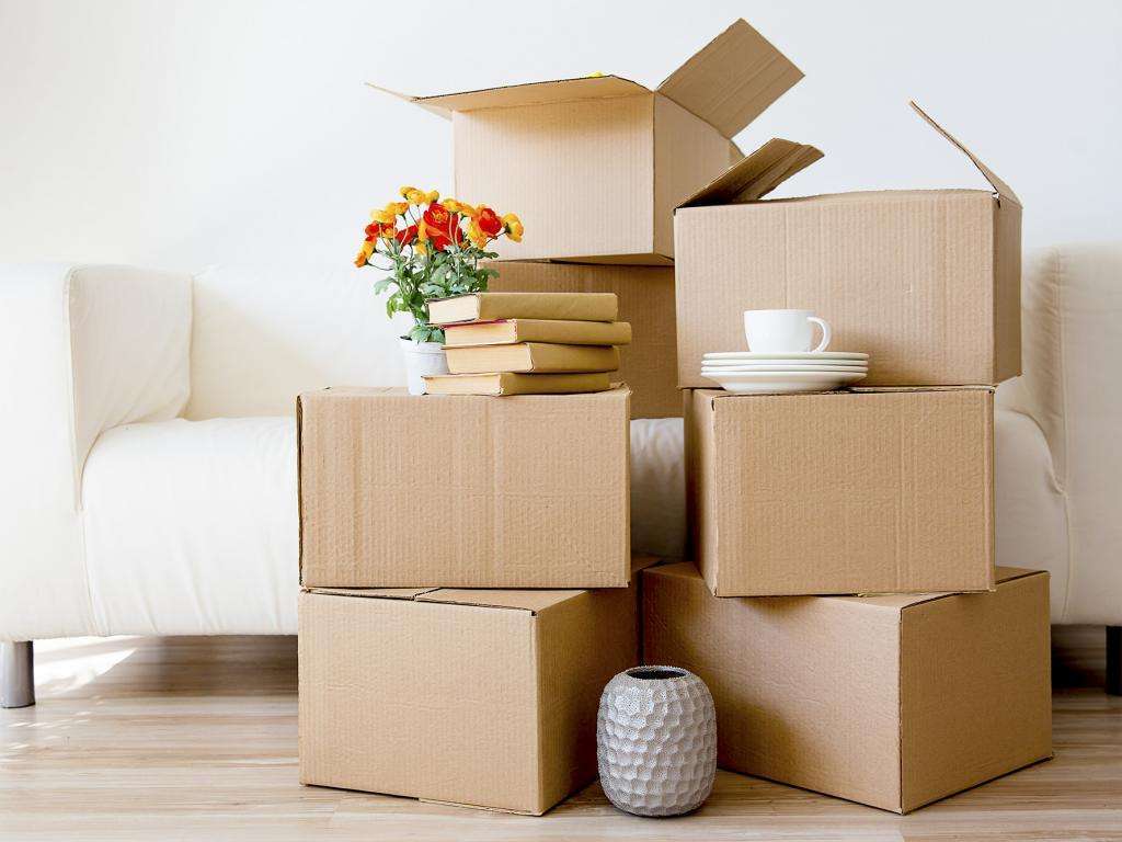 Is it cheaper to move myself or hire movers?