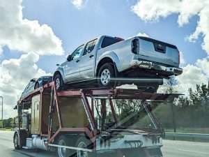 Choosing the Right Auto Transport Carrier for Your Vehicle