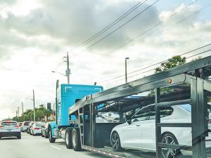 Benefits of Using eShip’s Vehicle Transport Services