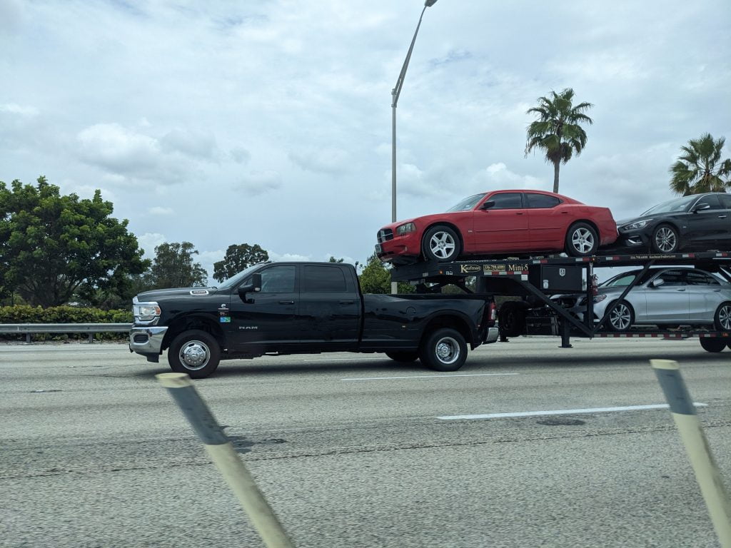 How Do I Choose A Reliable Car Transport Company?